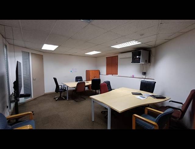 BUSINESS PROPERTY TO RENT IN HIGHVELD